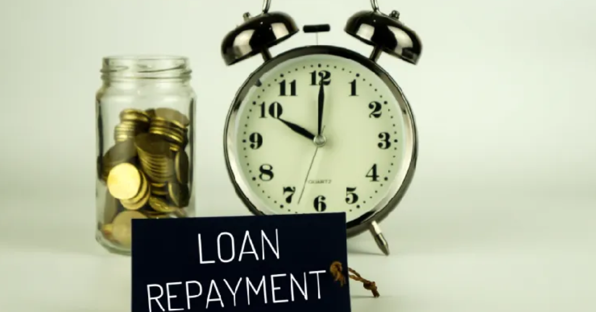 How Loan Repayment Terms Affect Your Finances And Credit Score
